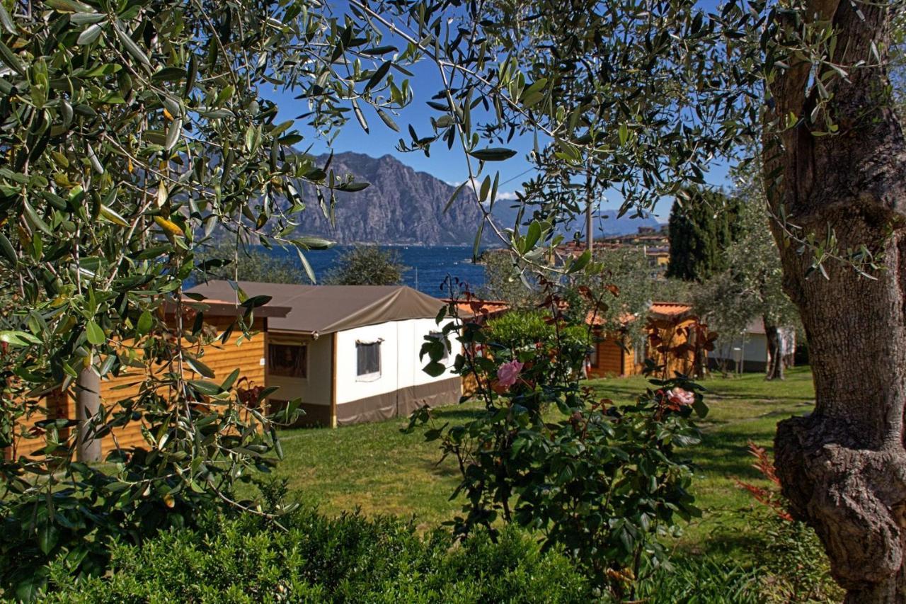 Camping Monja Hotell Brenzone sul Garda Exteriör bild