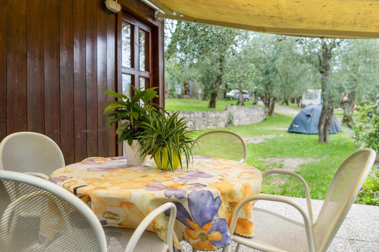 Camping Monja Hotell Brenzone sul Garda Exteriör bild