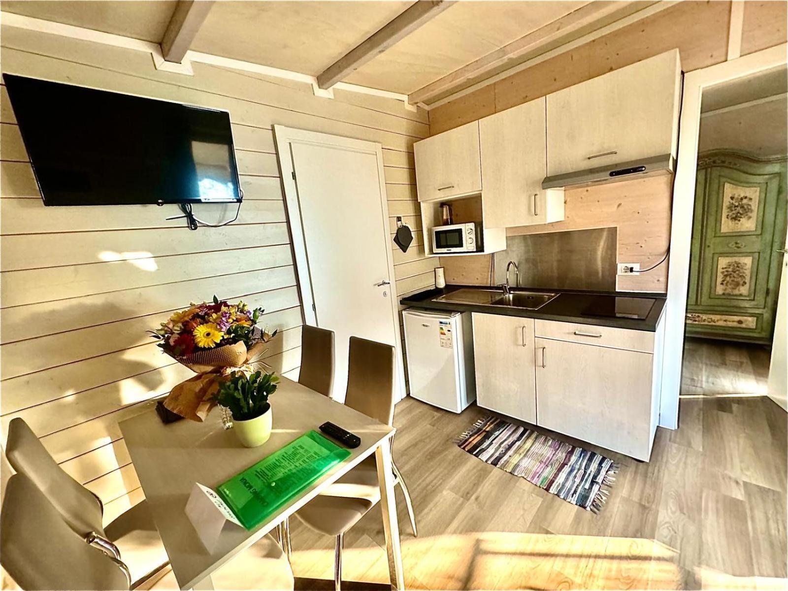 Monja Camping Village Brenzone sul Garda Exteriör bild