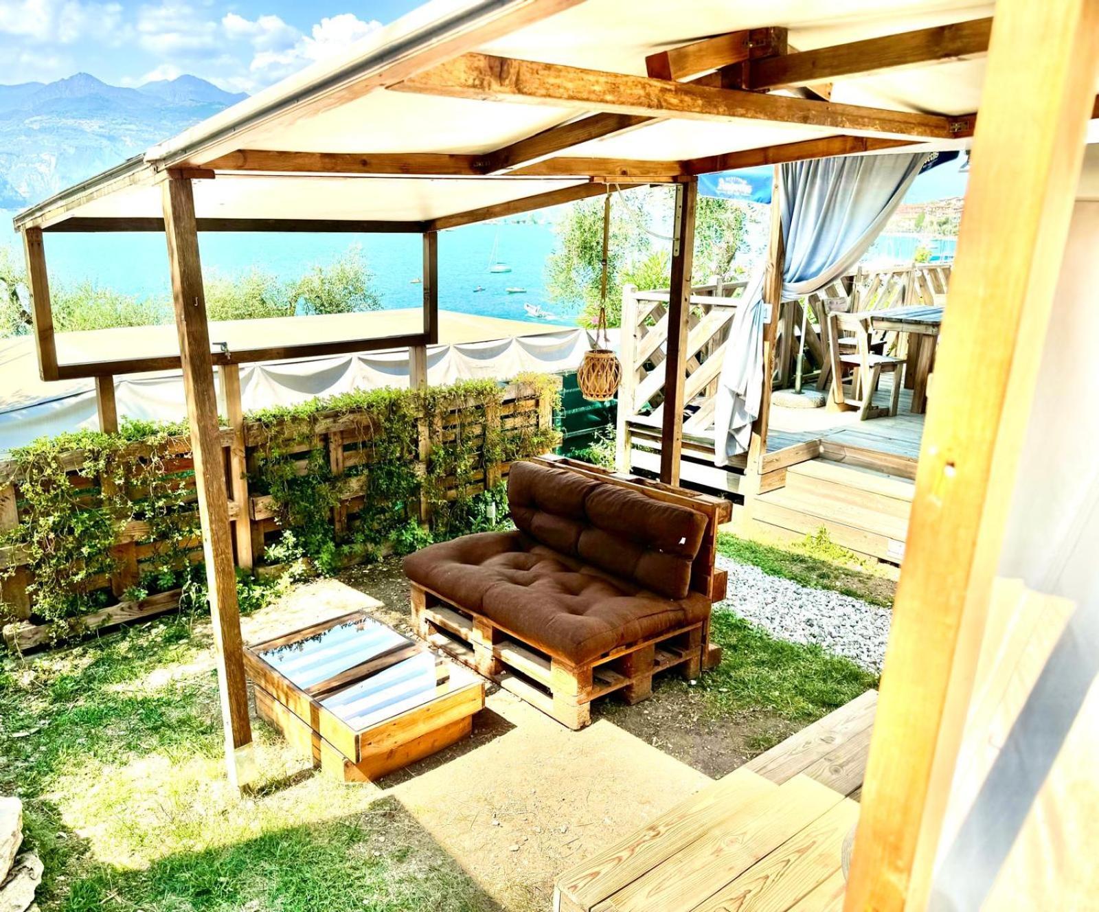 Monja Camping Village Brenzone sul Garda Exteriör bild