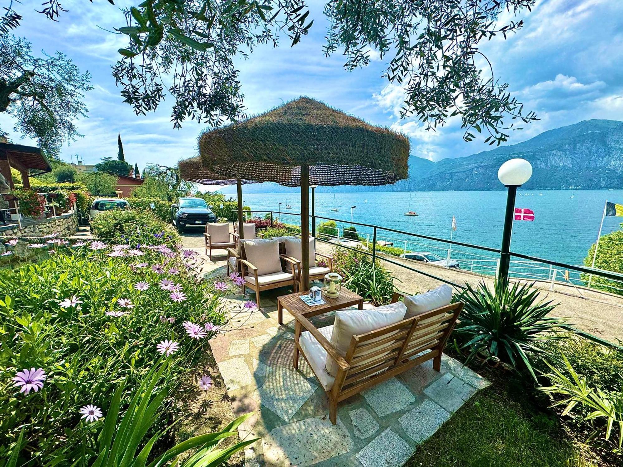 Camping Monja Hotell Brenzone sul Garda Exteriör bild