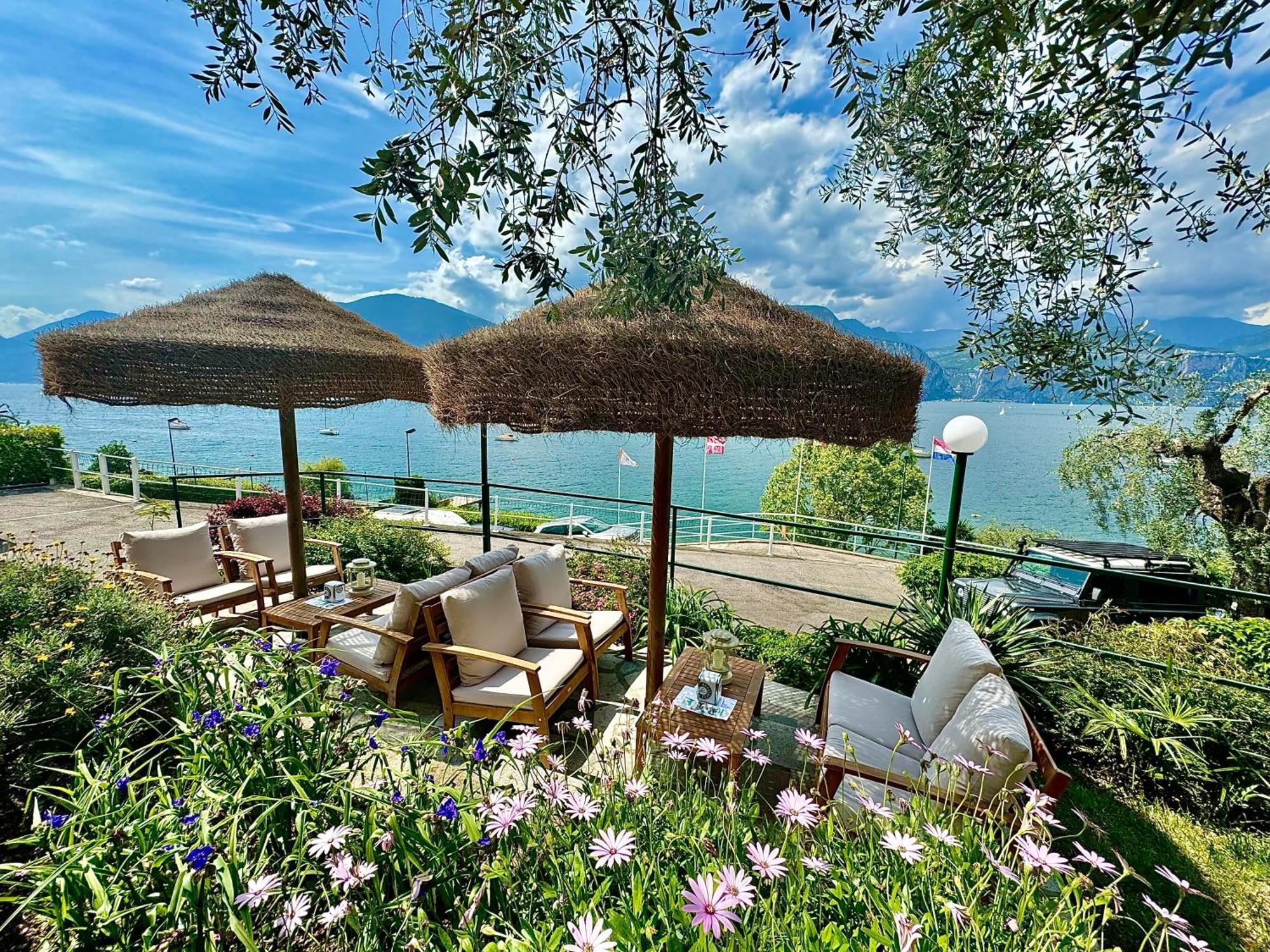 Camping Monja Hotell Brenzone sul Garda Exteriör bild