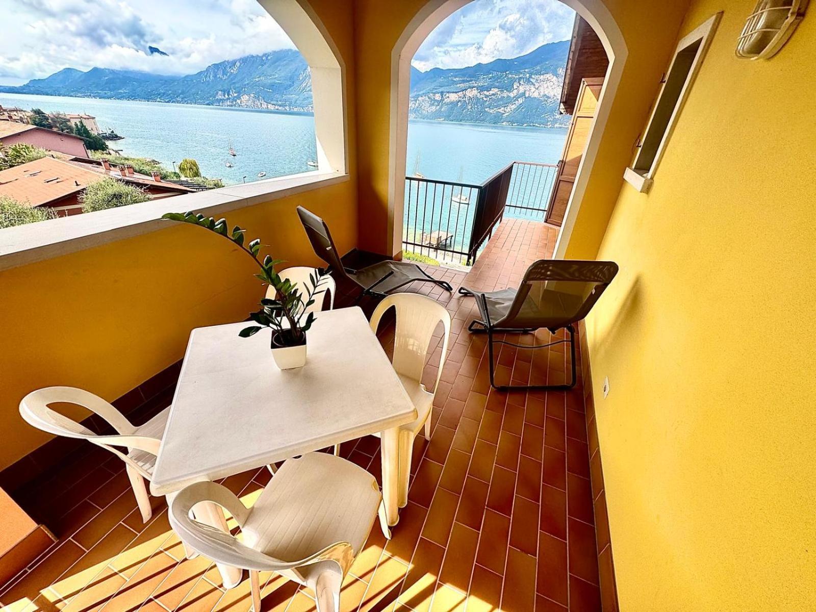 Monja Camping Village Brenzone sul Garda Exteriör bild