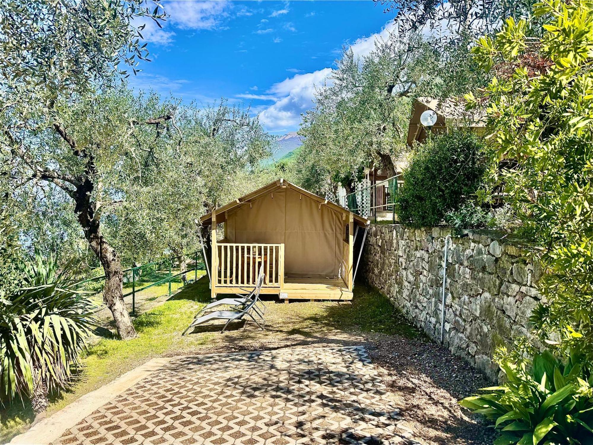 Monja Camping Village Brenzone sul Garda Exteriör bild