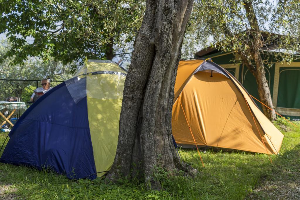 Camping Monja Hotell Brenzone sul Garda Exteriör bild