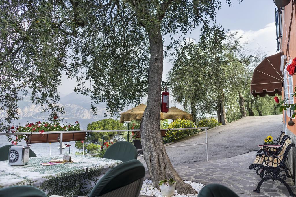 Camping Monja Hotell Brenzone sul Garda Exteriör bild