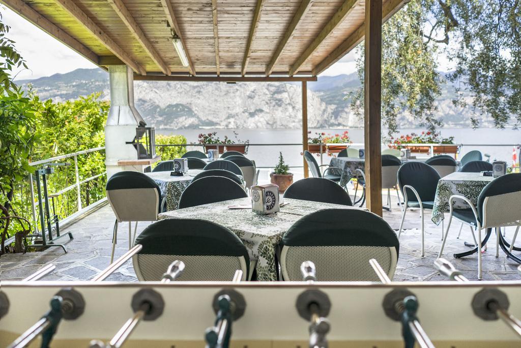 Camping Monja Hotell Brenzone sul Garda Exteriör bild