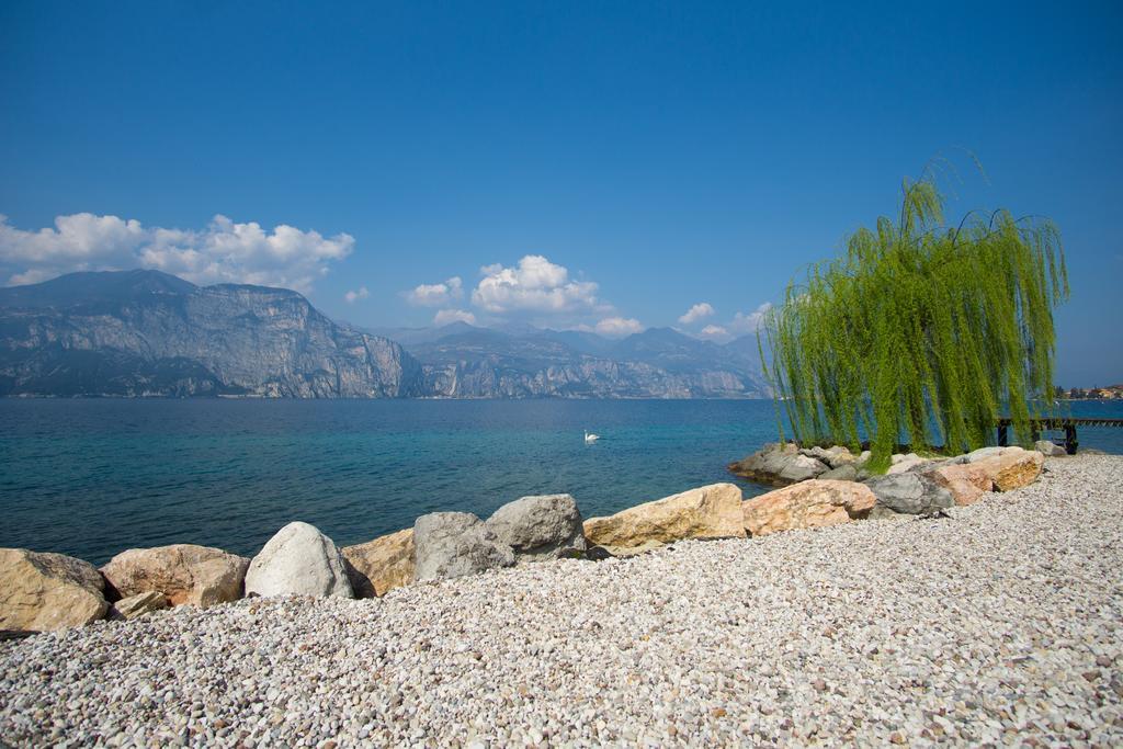 Camping Monja Hotell Brenzone sul Garda Exteriör bild